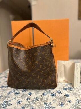 LOUIS VUITTON Monograma Delightful